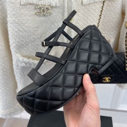 Chanel 23s