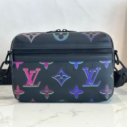 LOUIS VUITTON OUTDOOR