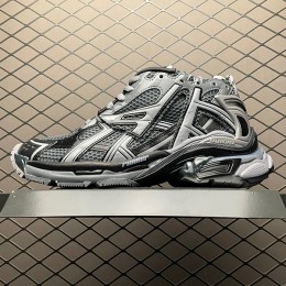 【OK】 Balenciaga RUNNER TRAINERS