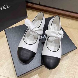 CHANEL  2025C