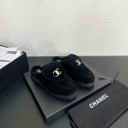 CHANEL 24k teddy bear