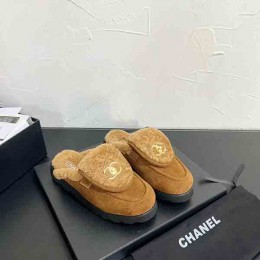 CHANEL 24k teddy bear
