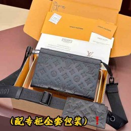 LOUIS VUITTON Alpha Wearable