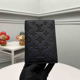 LOUIS VUITTON Couvertaux Passport NM