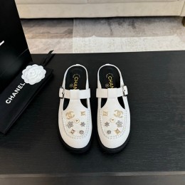 CHANEL 25P