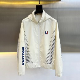 Louis Vuitton 25S