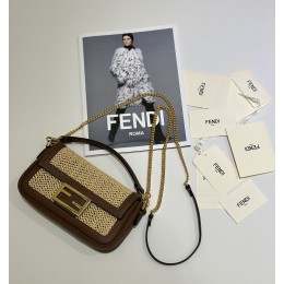 FENDI  Baguette